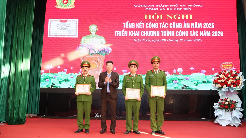 Công an xã Hợp Tiến vinh dự đạt Danh hiệu “Đơn vị Quyết thắng” năm 2025